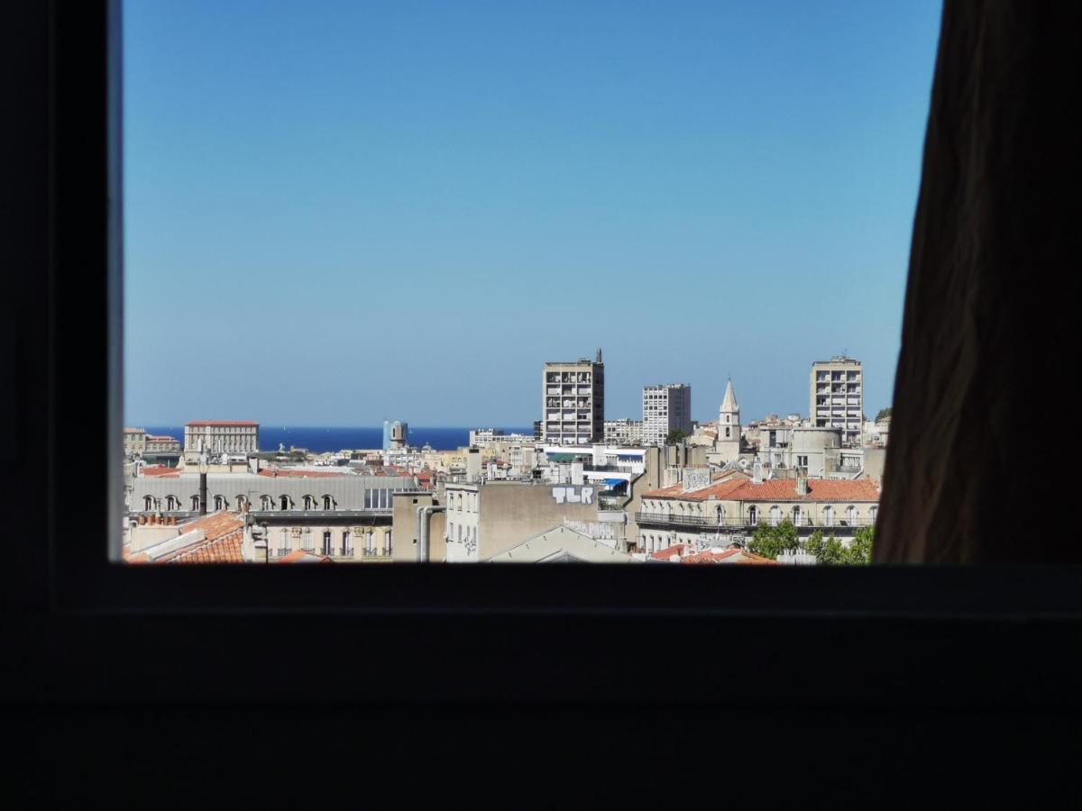 Le 5e Ciel : Un Nid Au Dessus De * Marseille